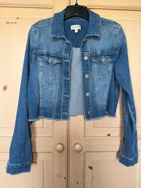 Shyanne Light Blue Cropped Denim Jacket with Raw Hem